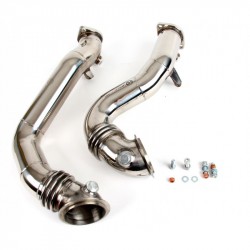 BMW 135i E82 N54 Wagner Tuning Downpipes utan katalysatorer